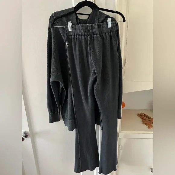 Black Free People On The Go Set - Picture 3 of 4